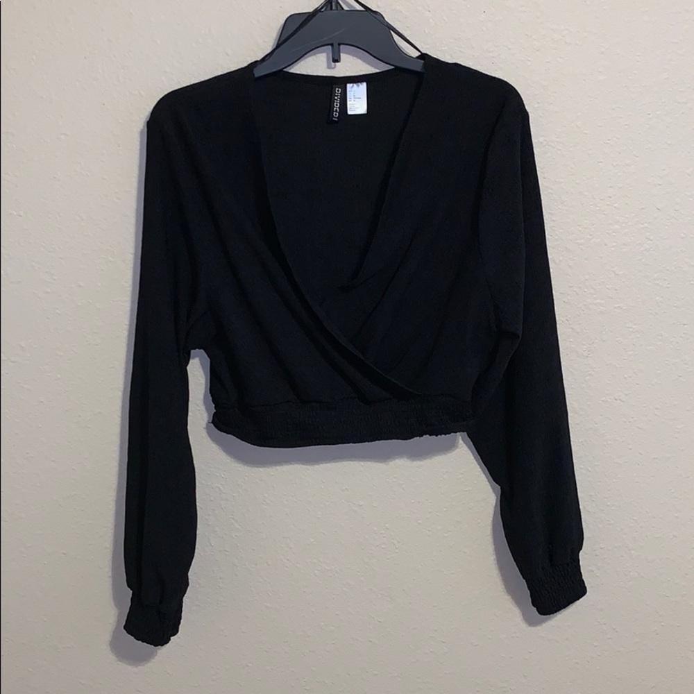 Black crop top